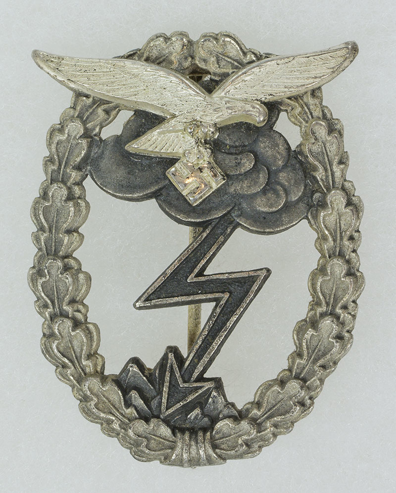 Символ вермахта. Значок вермахта. Знак германской армии.