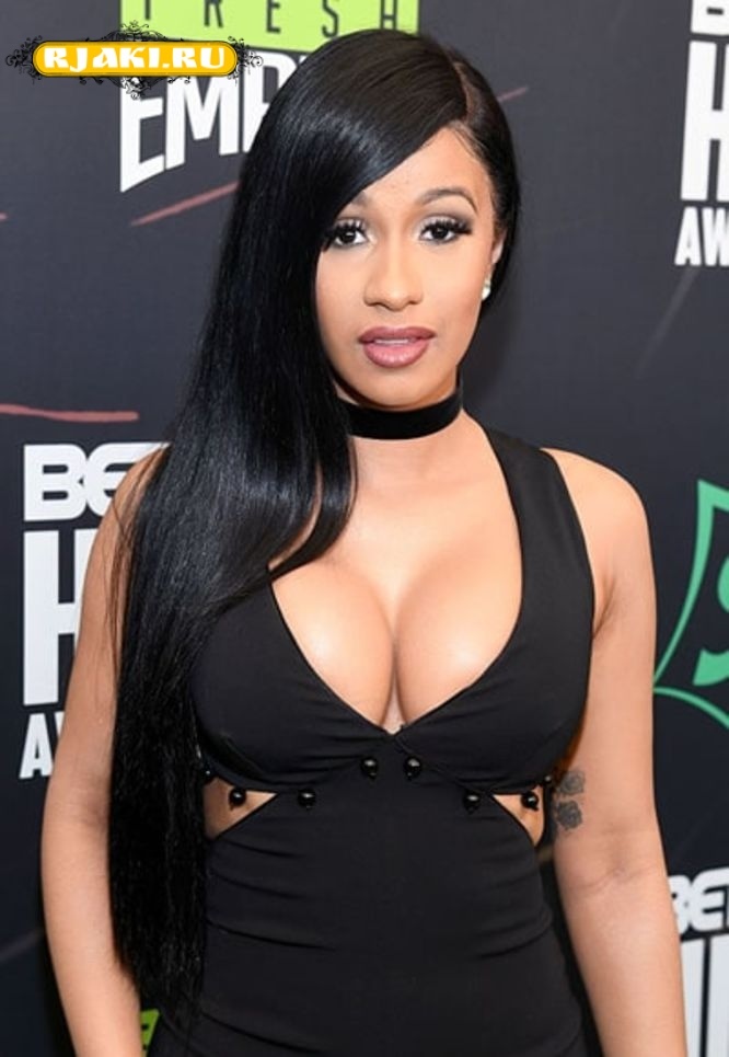 49 горячих фотографий Cardi, которые просто поражают 49 горячих фотографий Cardi, которые просто поражают