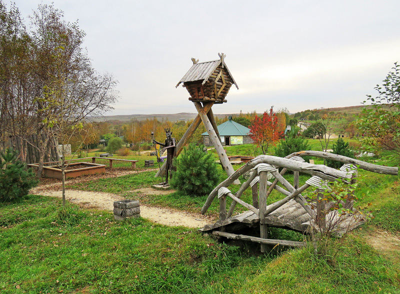 Уссурийск. Часть 2: Фуэрдань замки-крепости,Великая Степь,скансен,дорожное,казаки,Дальний Восток,этнография,деревянное