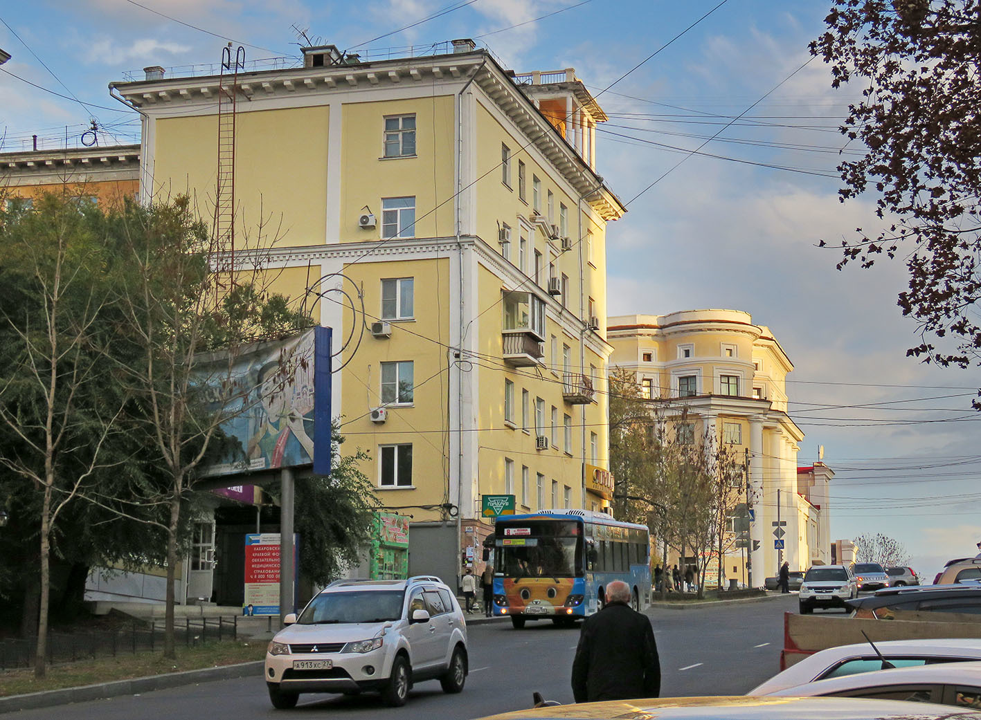 Хабаровск. Часть 4: Три горы и две дыры