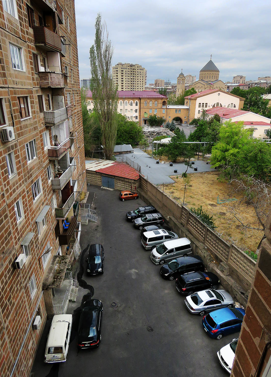 Ереван. Часть 1: парк Ахтанак и пейзаж с Араратом Армения,дорожное