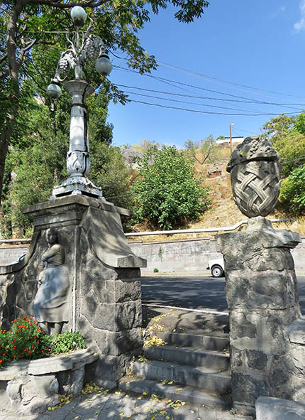 Ереван. Часть 7: Кентрон Армения,дорожное