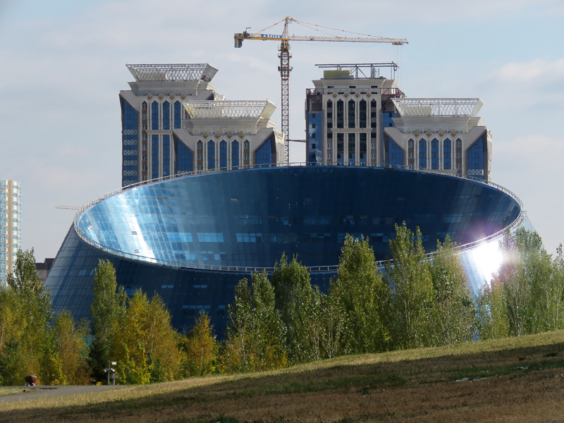 Астана-2017. Тени на Дороге Света. 