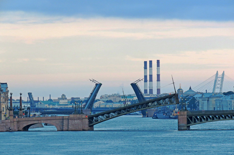 Санкт петербург северо западный. В Чикаго разводят мосты.