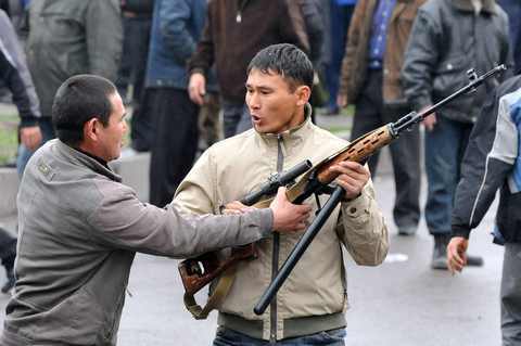 КИРГИЗИЯ.Что там?..\Собираю материалы в одну большую кучу.\
