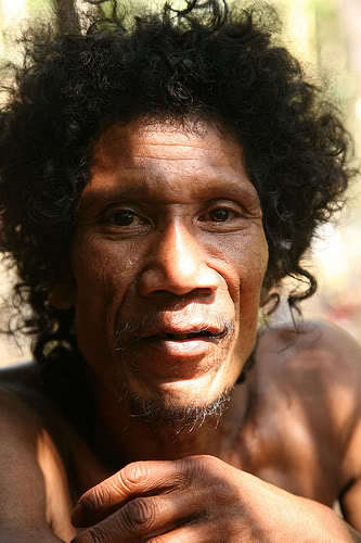Люди австралоидной расы. Австралоидная раса. Веддо-австралоидная раса. Меланезийская раса австралоидная. Австролонпроидная раса.