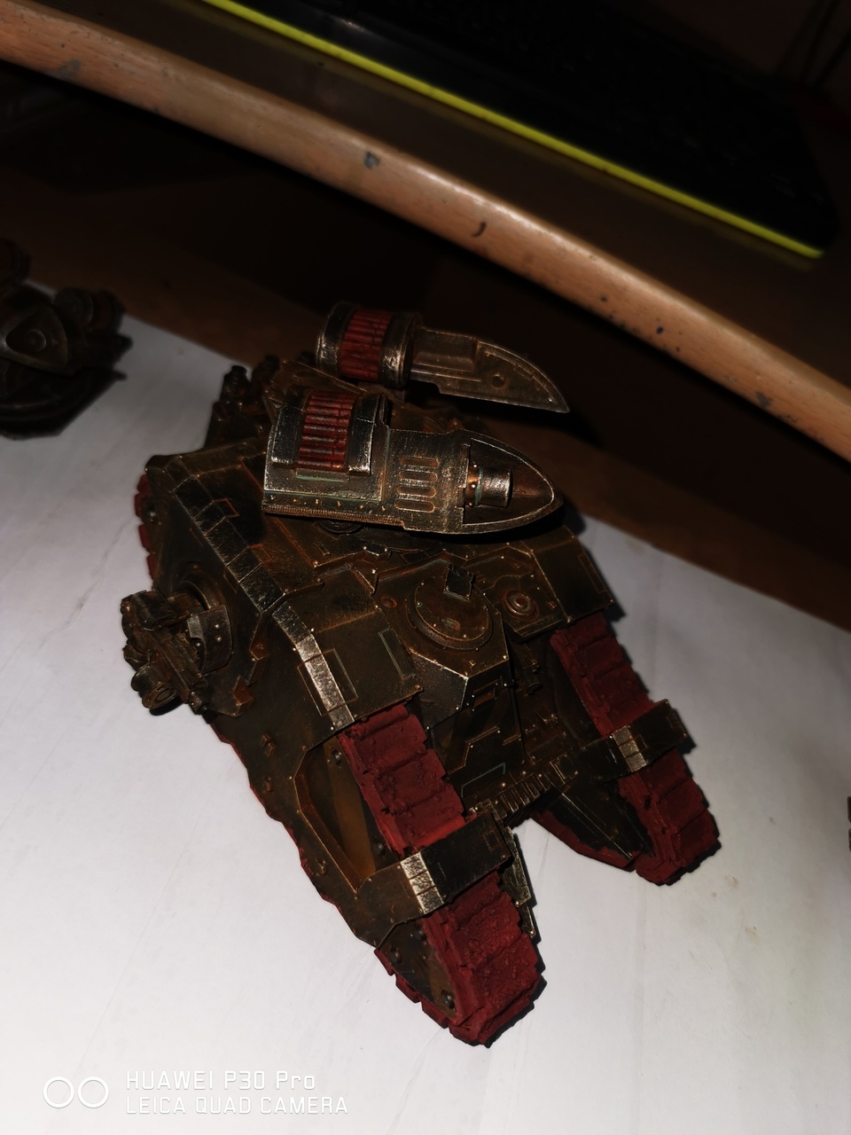 h-499.jpg