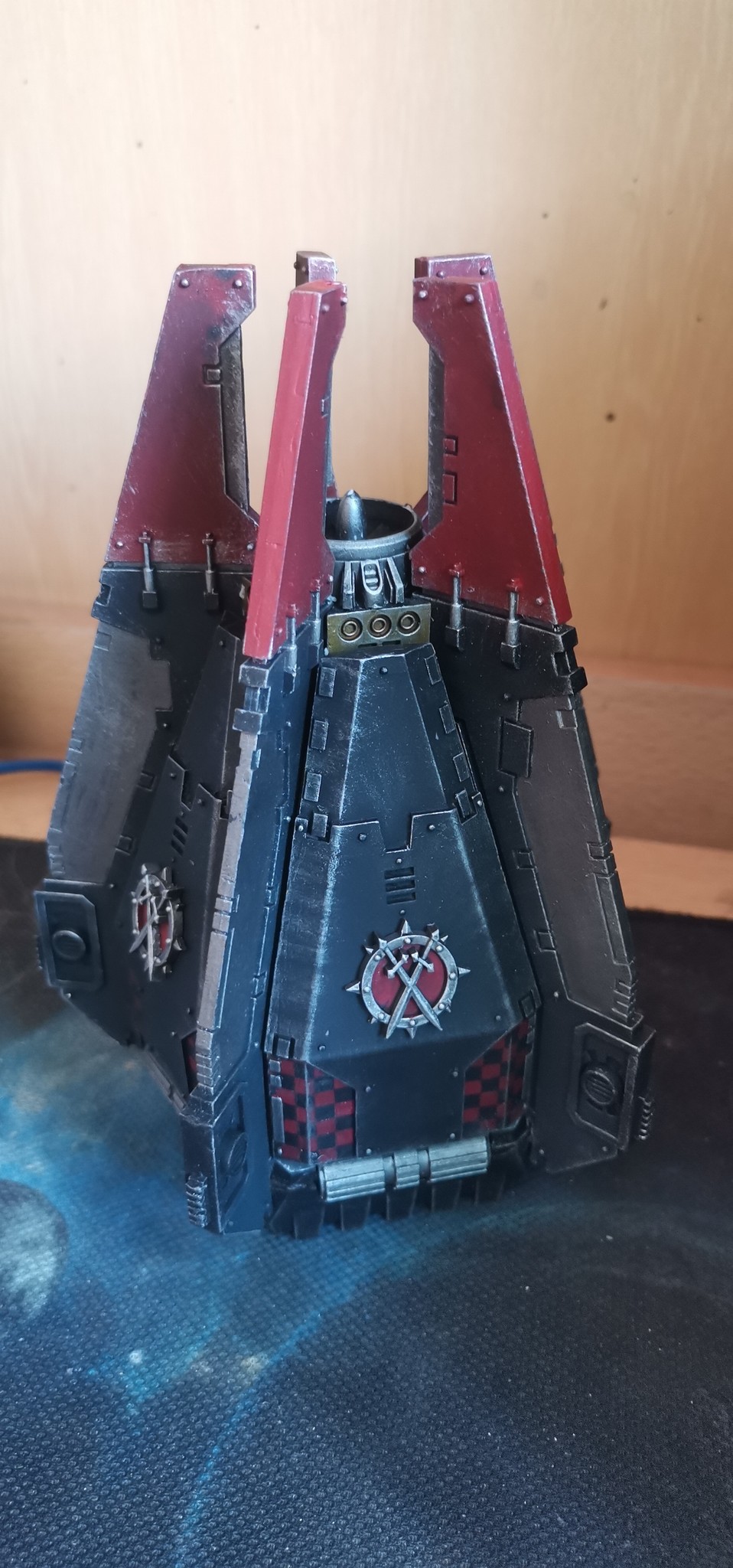 h-642.jpg