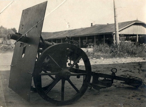 37 мм траншейная пушка образца 1915 года