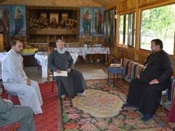 Vizita Înaltpreasfințitului Marchel la mănăstirea Călinești