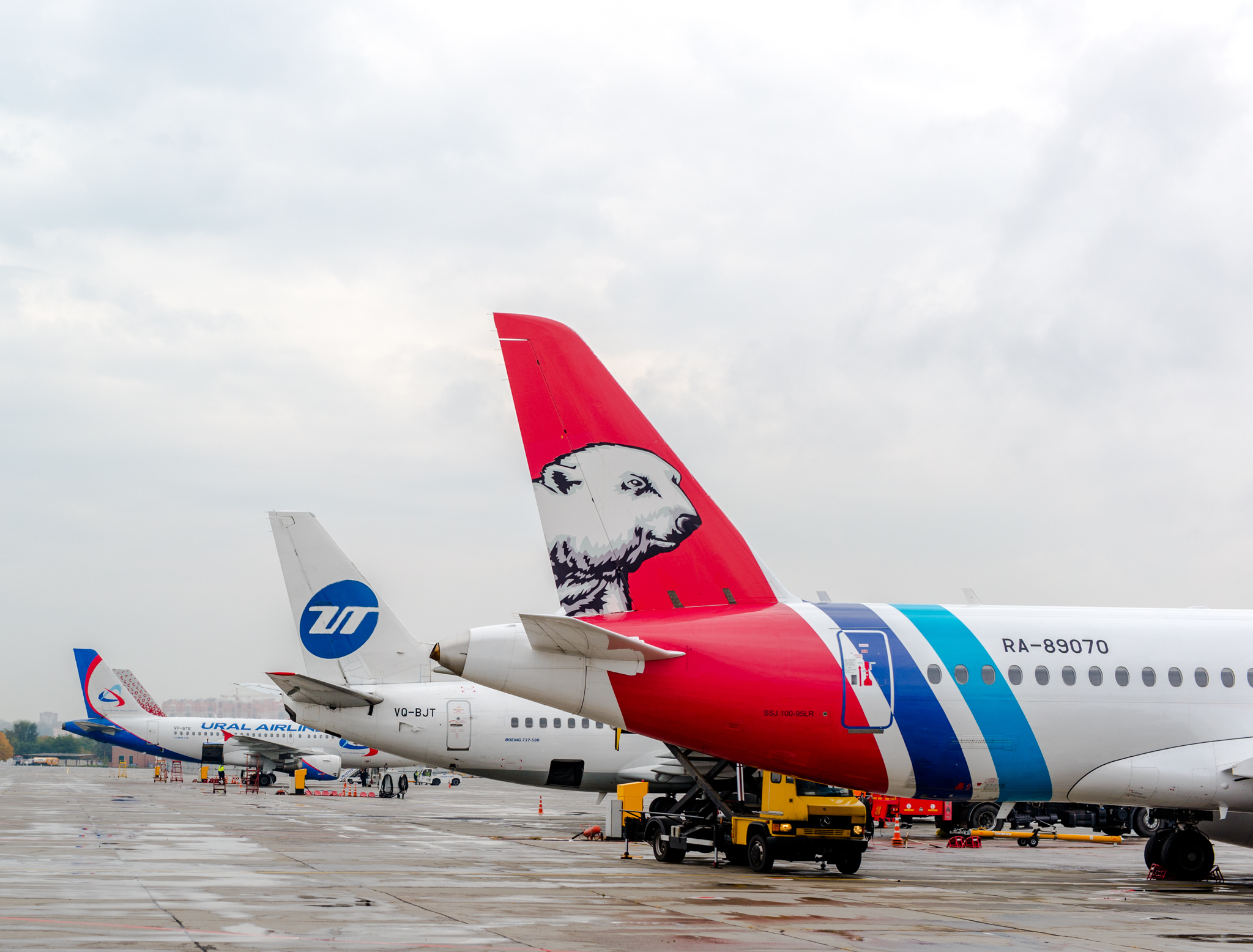 h-2881.jpg