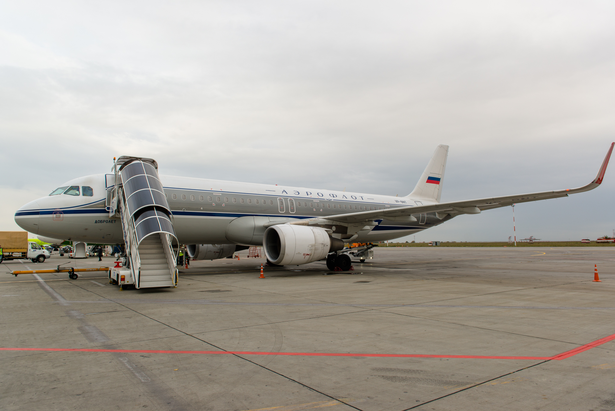 h-2891.jpg