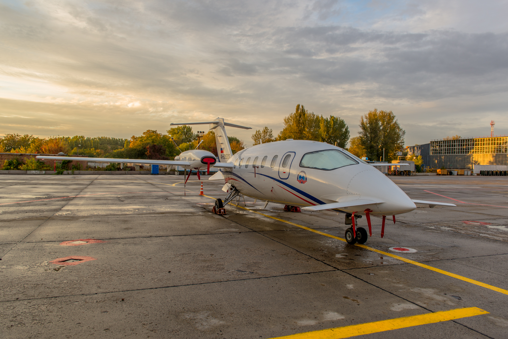 h-2912.jpg