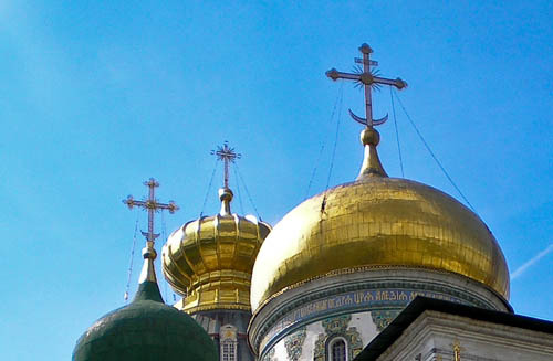 Крест на церкви куполе православной церкви