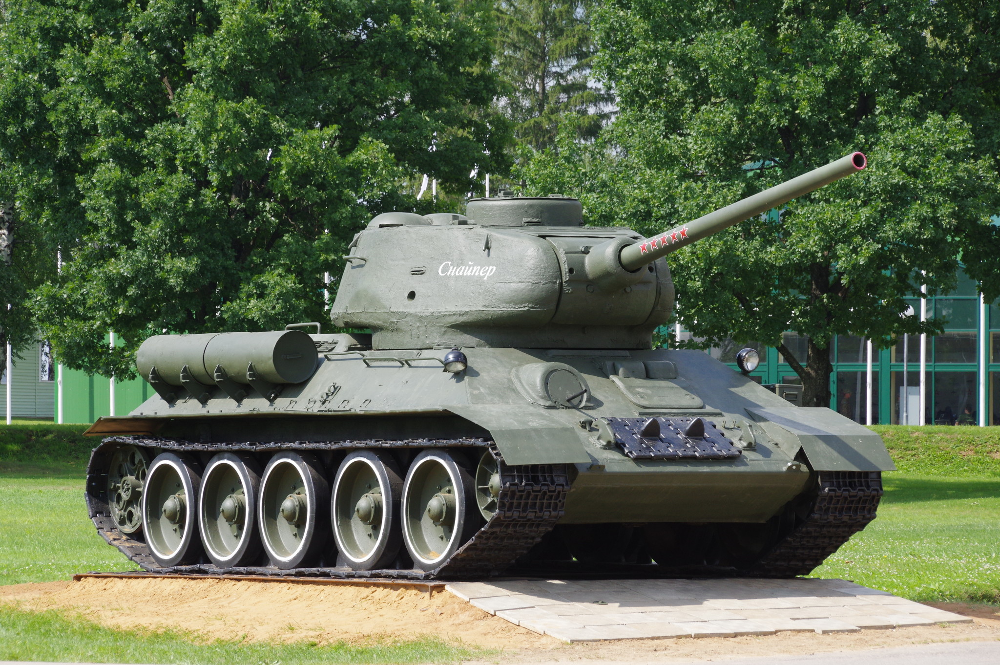 Средний танк Т-34-85 «Снайпер»