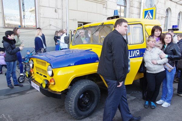 Милицейский автомобиль на базе УАЗ-469Б