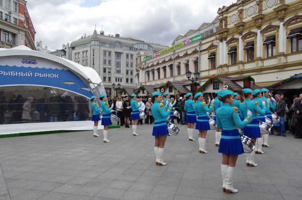 На улице Кузнецкий мост