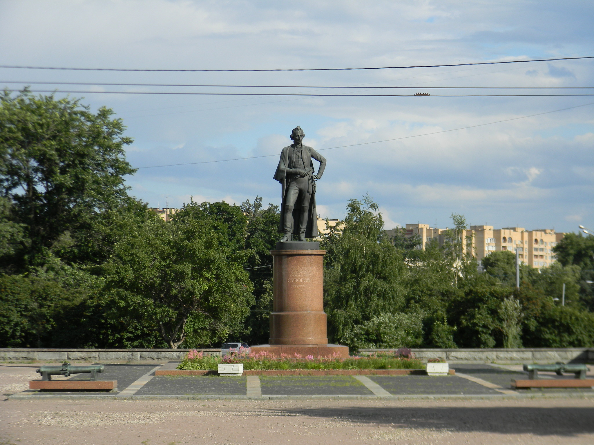 Памятник А.В. Суворову на Суворовской площади