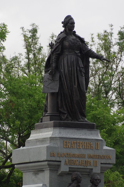 Памятник императрице Екатерине II в Симферополе