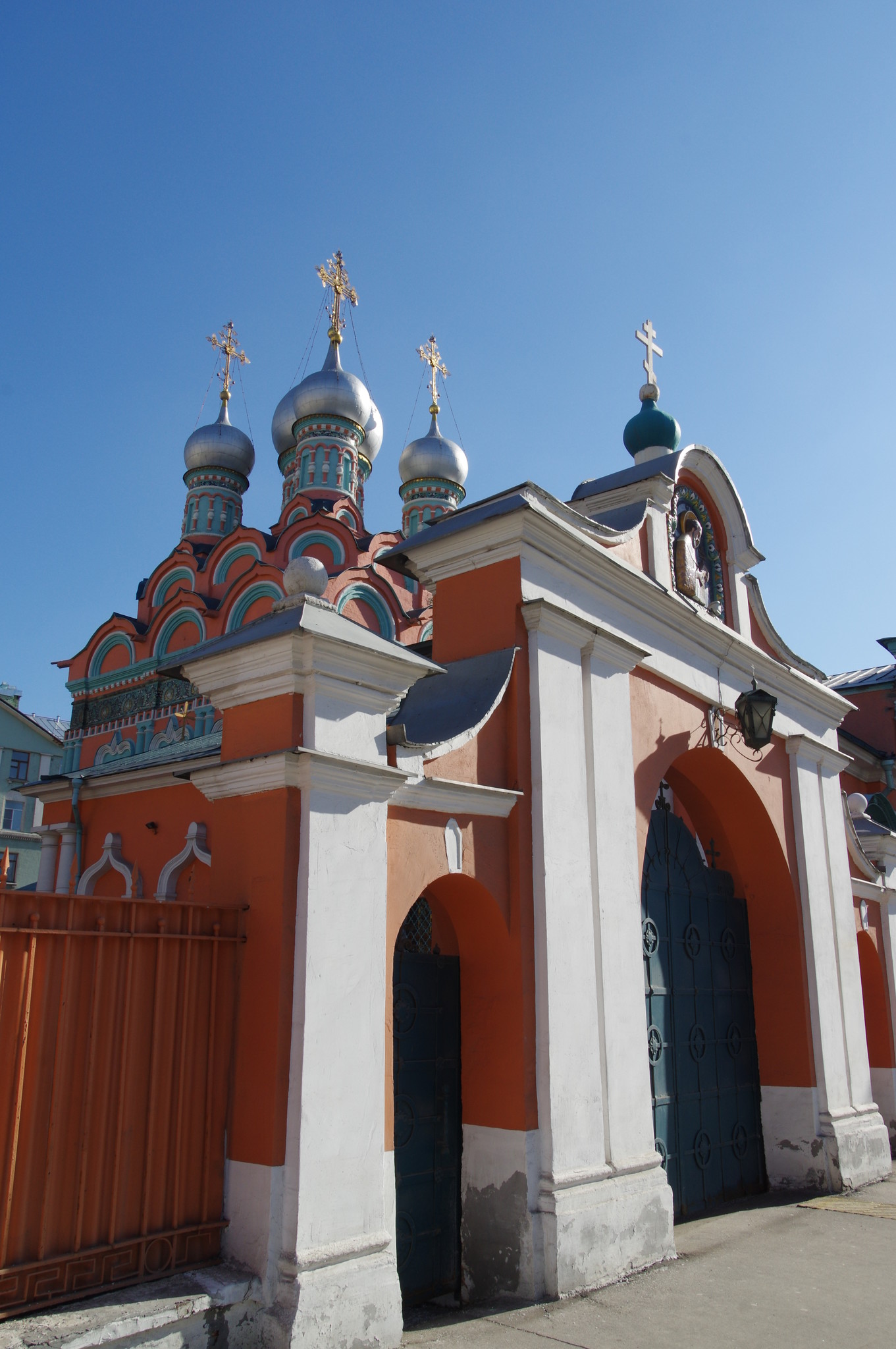Храм святителя Григория Неокесарийского в Дербицах (улица Большая Полянка, 29а)