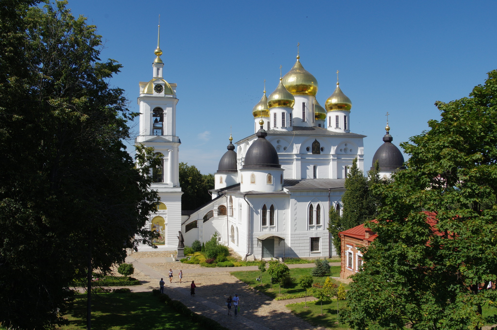 Собор Успения Пресвятой Богородицы Дмитровского благочиния Московской епархии
