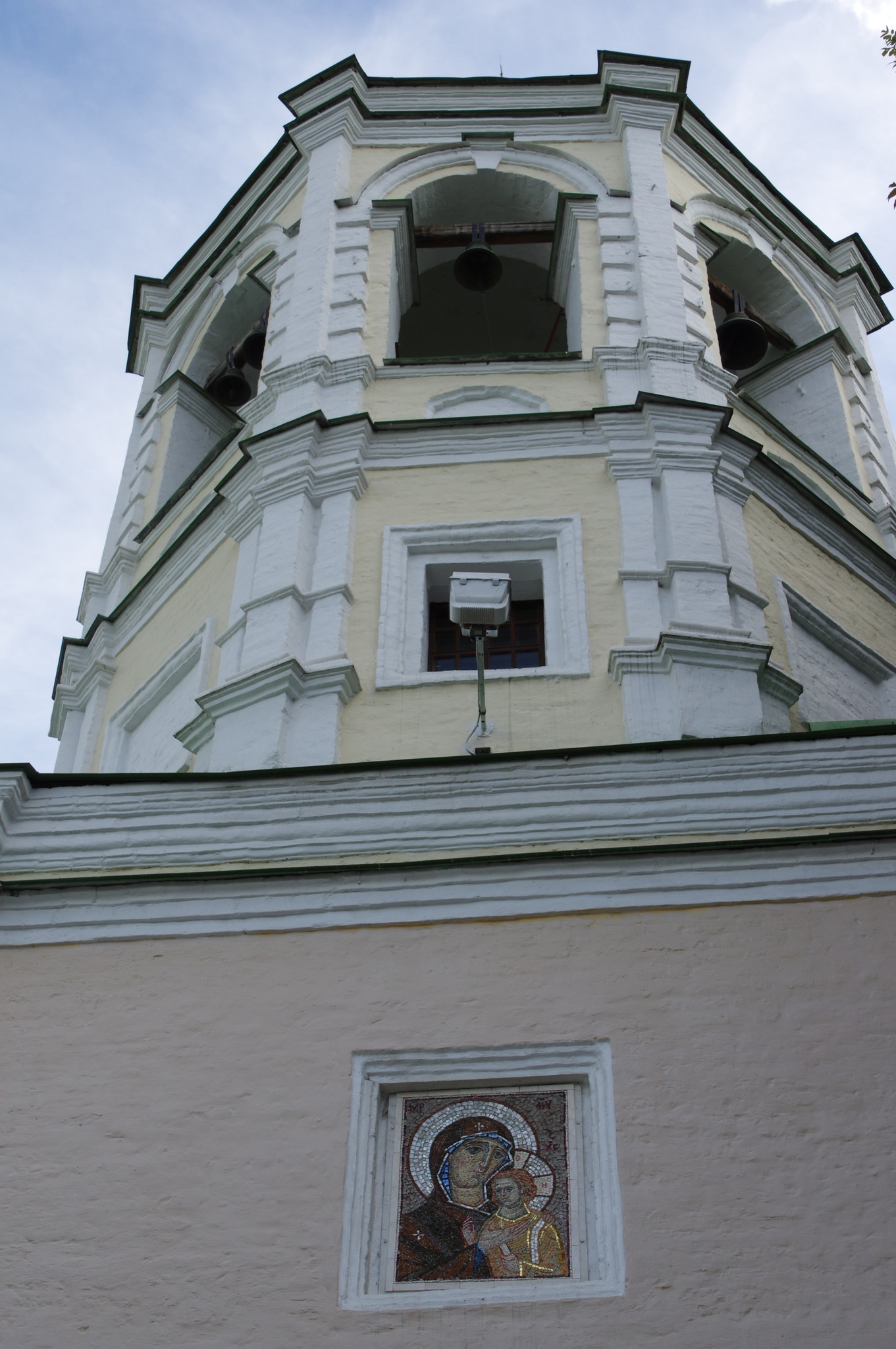 Храм Успения Пресвятой Богородицы в Путинках (Успенский переулок, дом 4)
