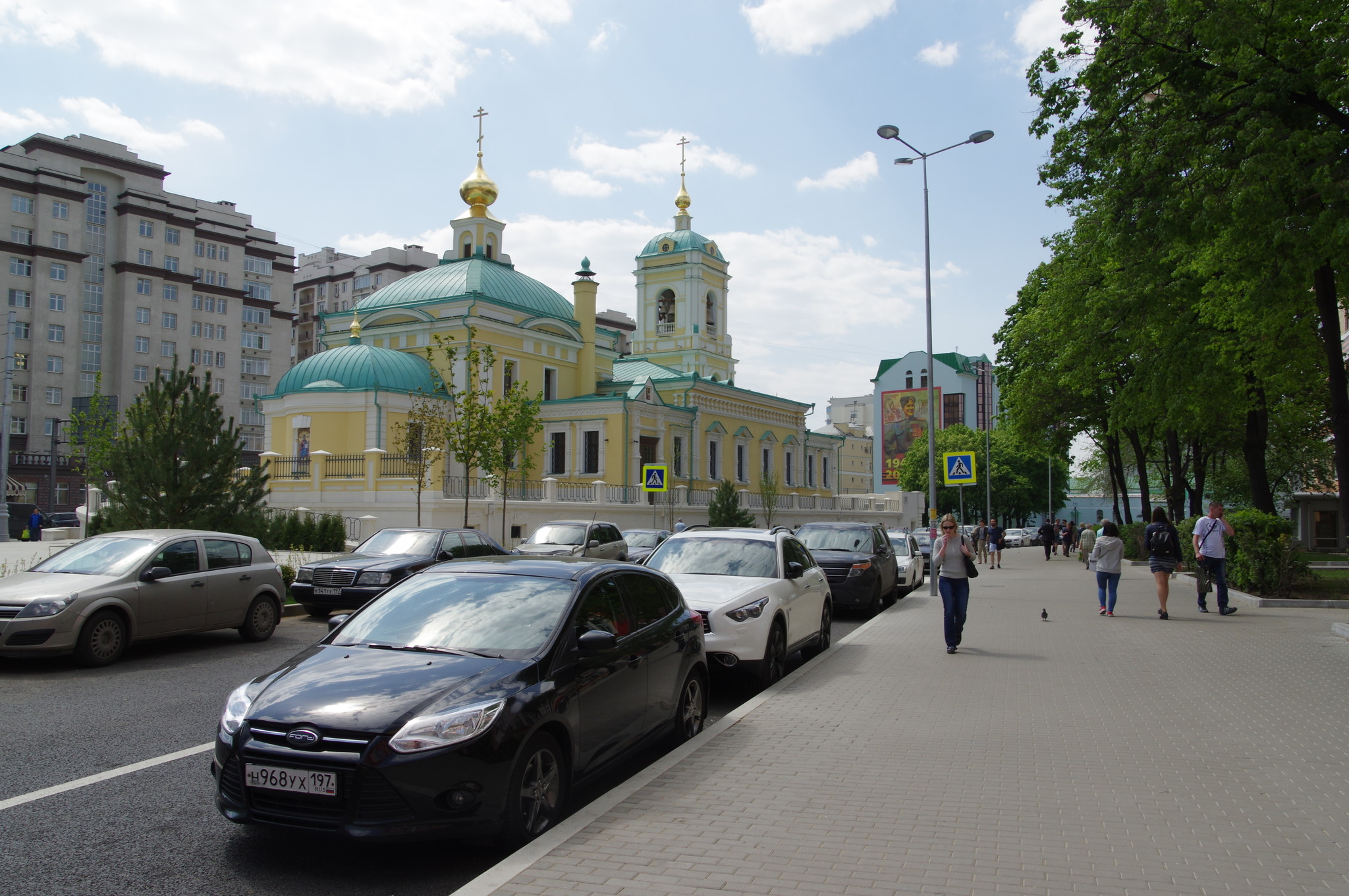 Храм Преображения Господня на Преображенской площади (Преображенская площадь, дом 11)