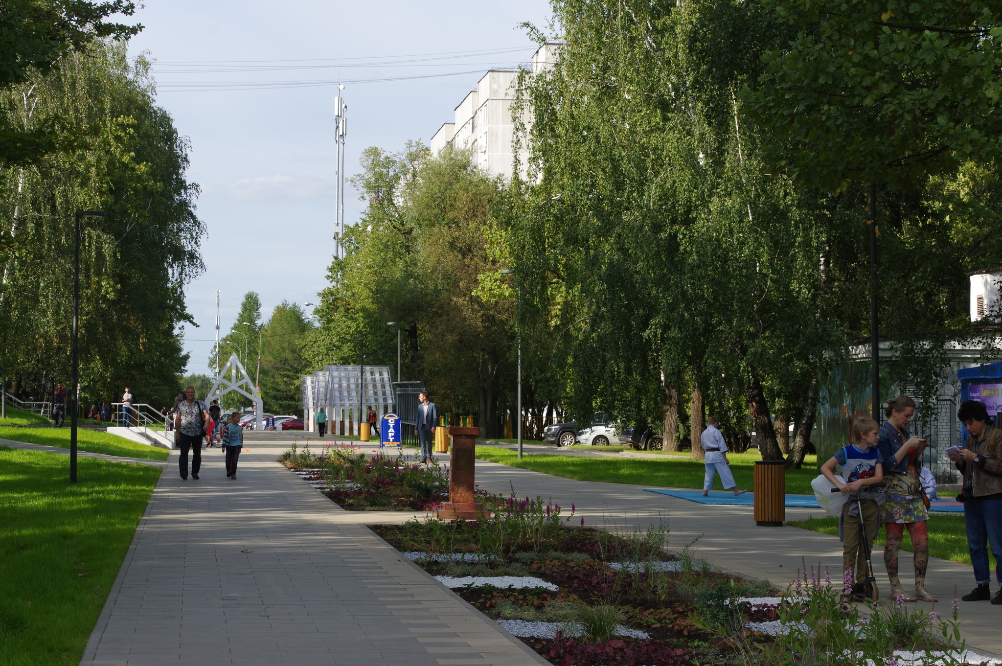Пешеходная зона «Лианозовский променад»