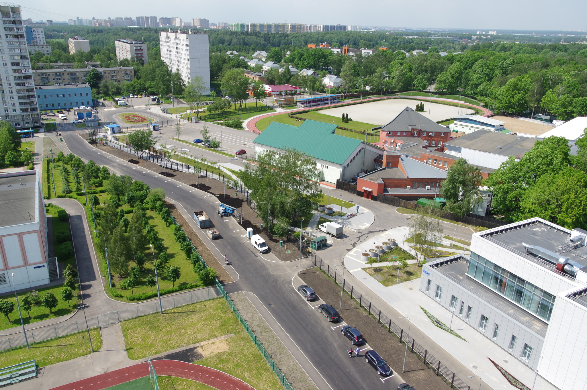 Центр современного пятиборья (улица Арсюкова, дом 11)