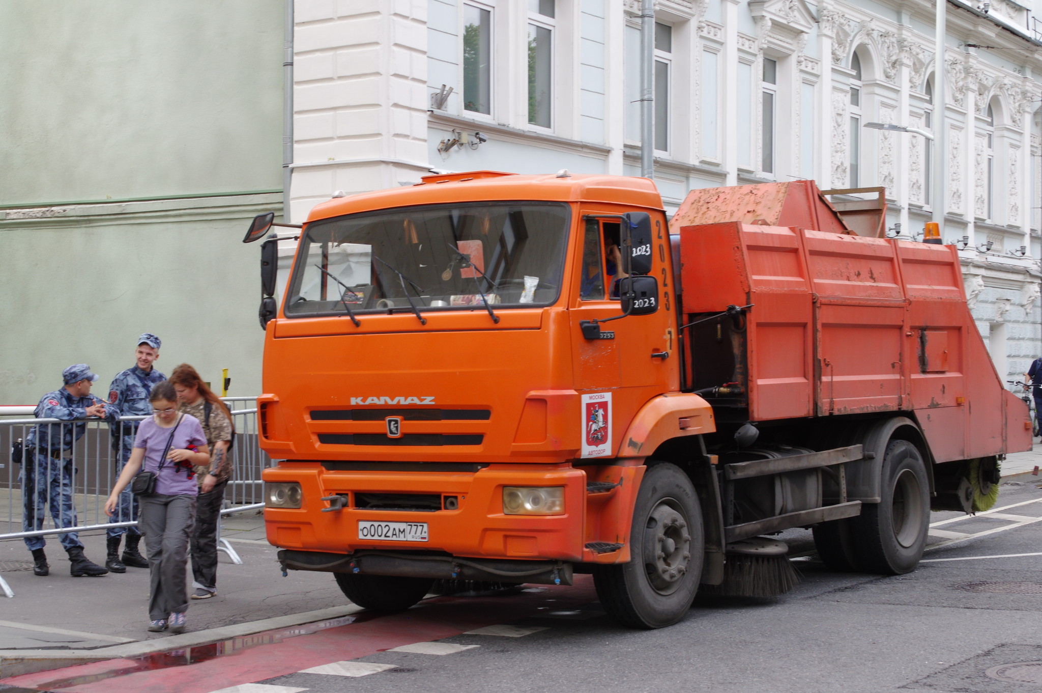 Автомобиль КАМАЗ