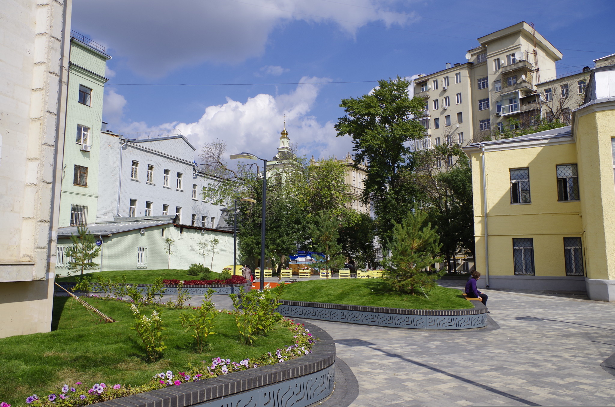 Двор на Покровке