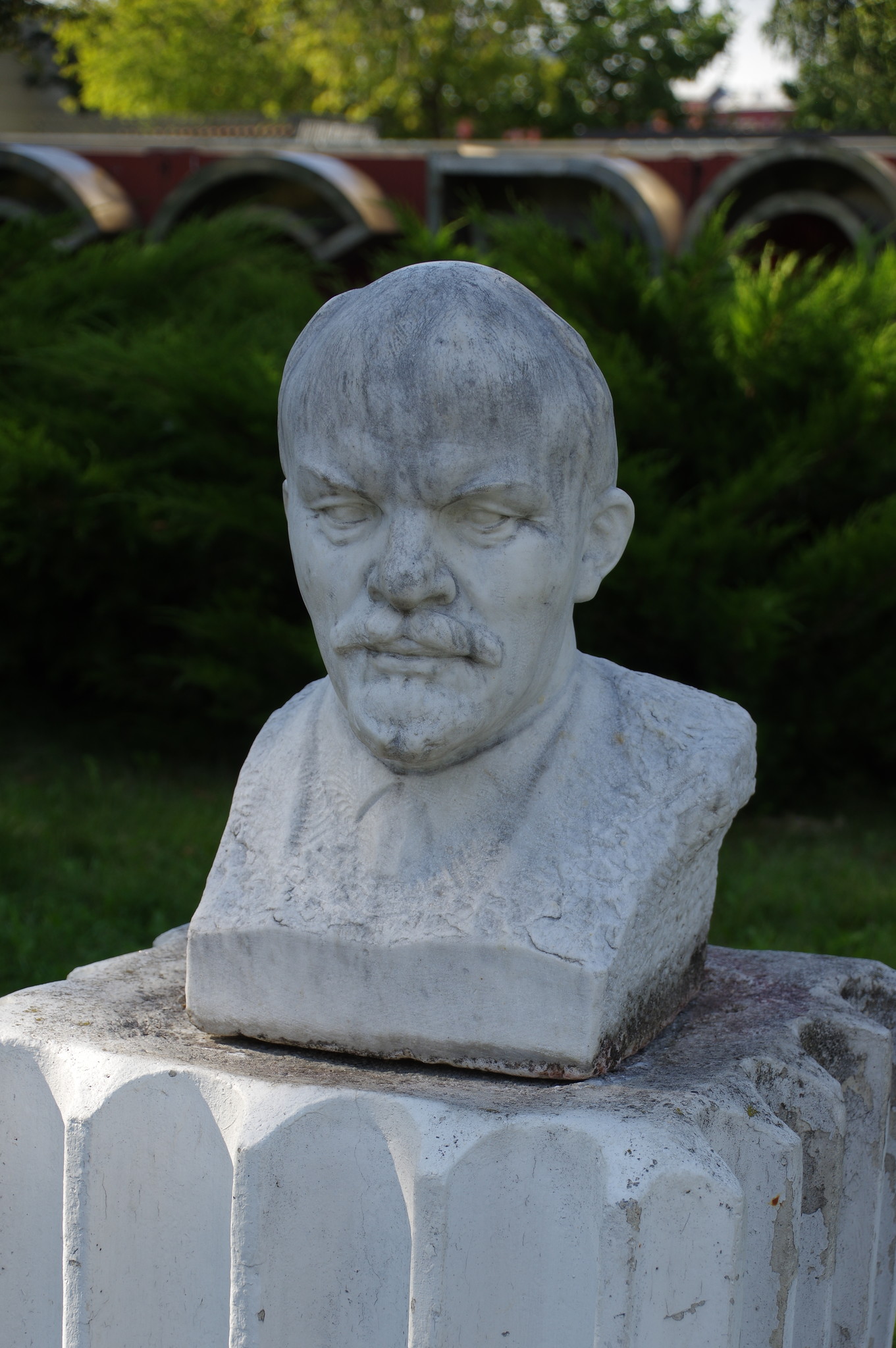 Портрет В.И. Ленина. Виленский З.М. 1982 г. Мрамор. Парк искусств «Музеон»