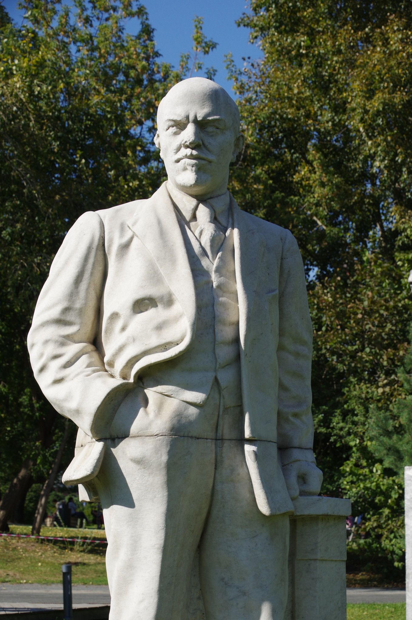 Портрет В.И. Ленина. Неизвестный автор. 1980-1990-е. Мрамор. Парк искусств «Музеон»