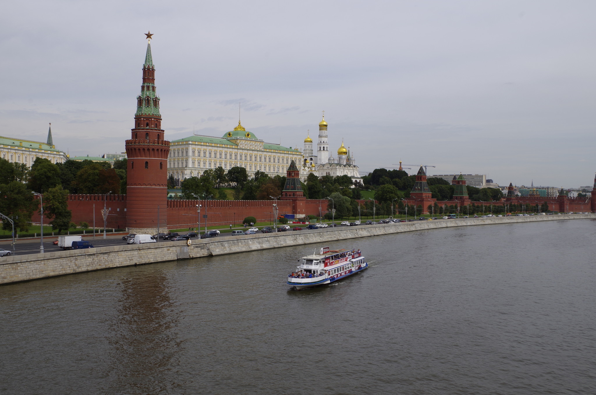 Кремлёвская набережная