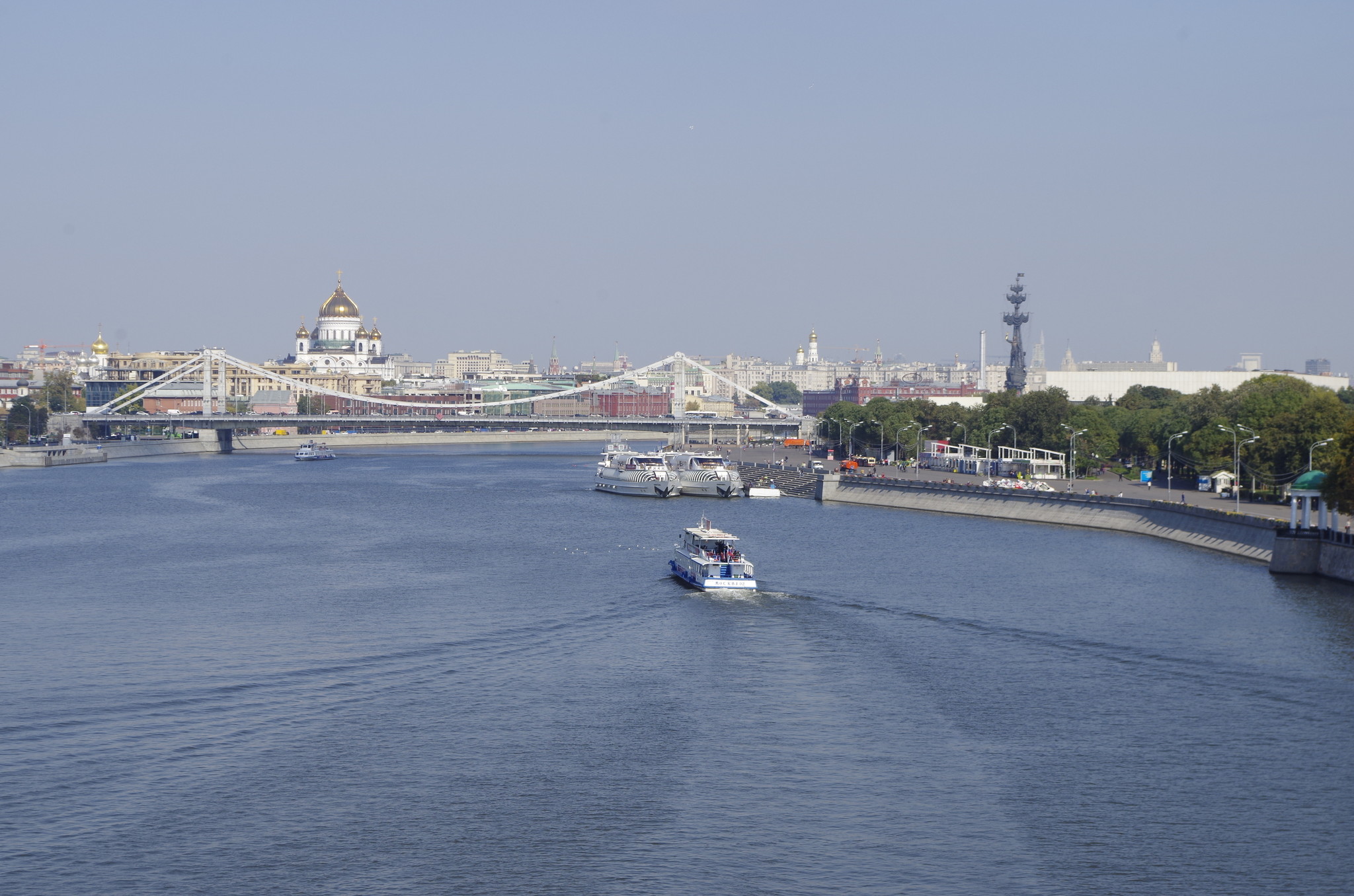 Крымский мост через Москву-реку