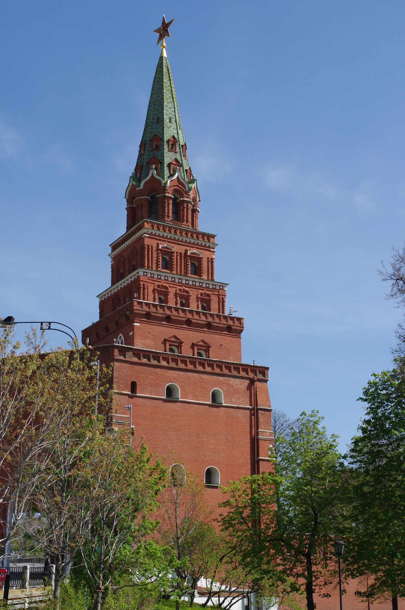 Боровицкая башня Московского Кремля