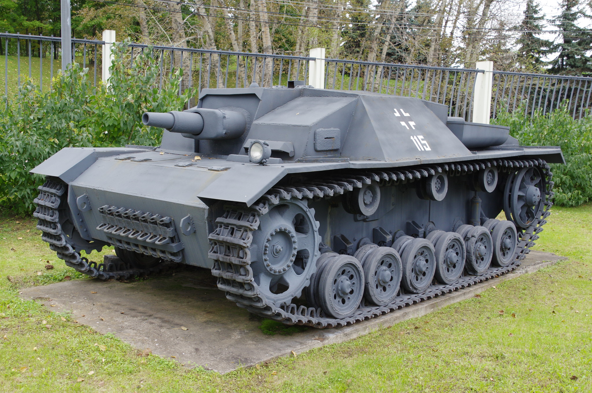 Штурмовое орудие StuG III в экспозиции Центрального музея Великой Отечественной войны 1941-1945 гг.