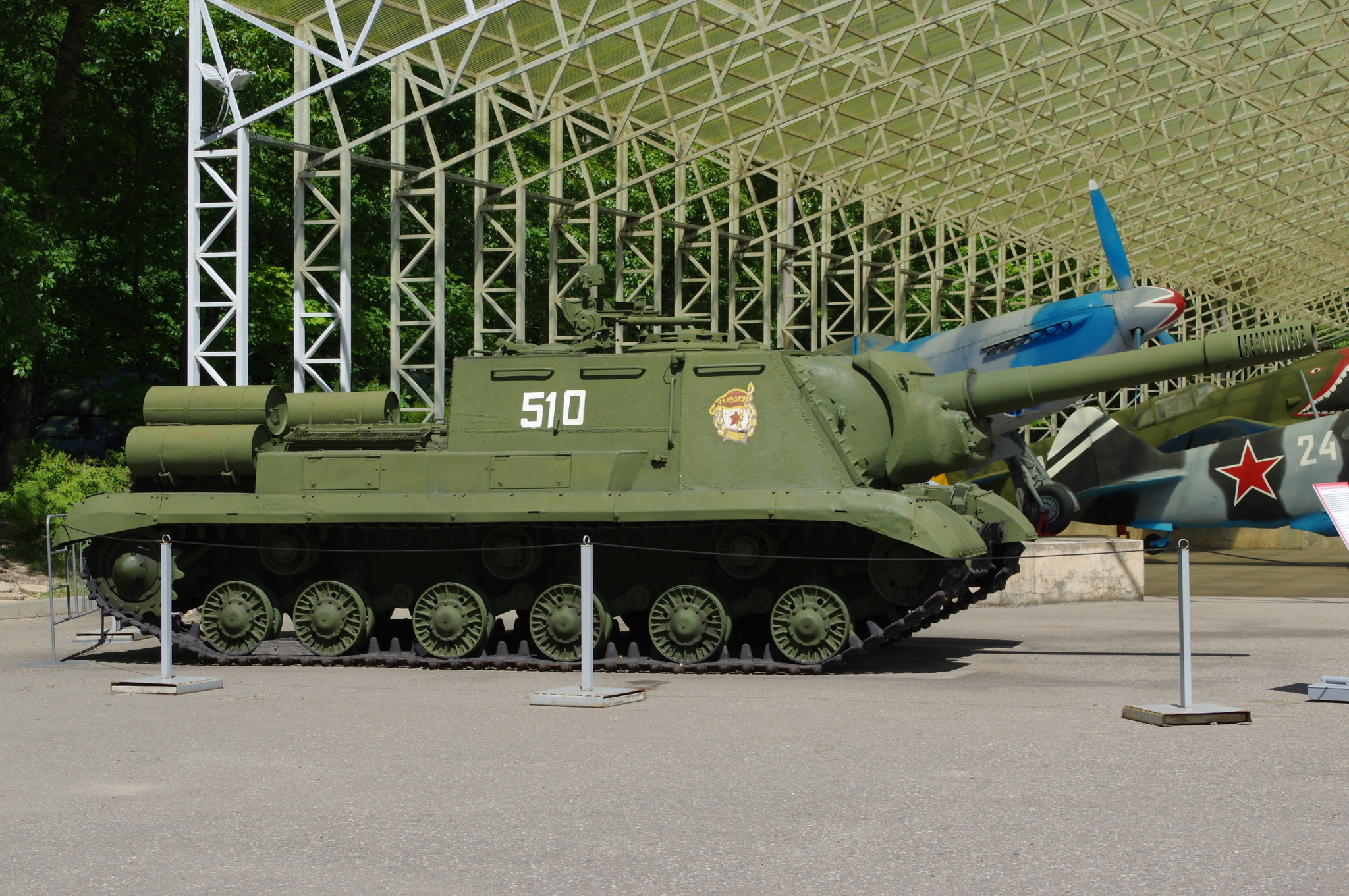 Самоходная артиллерийская установка ИСУ-152. Центральный музей Великой Отечественной войны 1941-1945 гг.