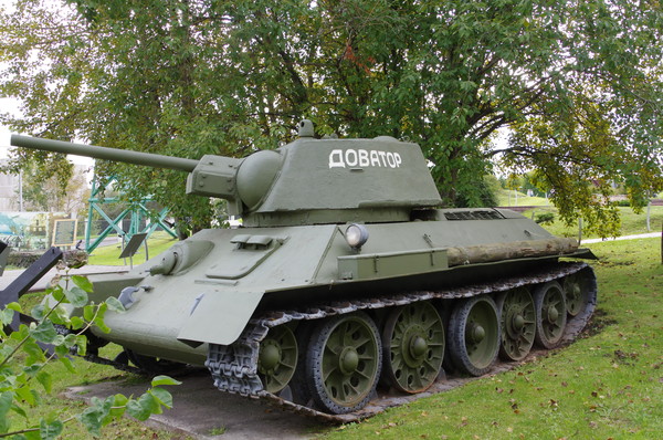 Танк Т-34-76 (Центральный музей Великой Отечественной войны 1941-1945 гг.)