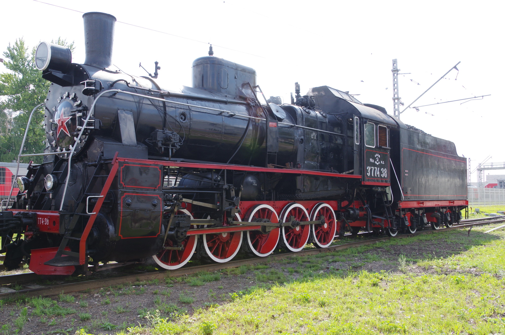 Грузовой паровоз ЭР-774-38