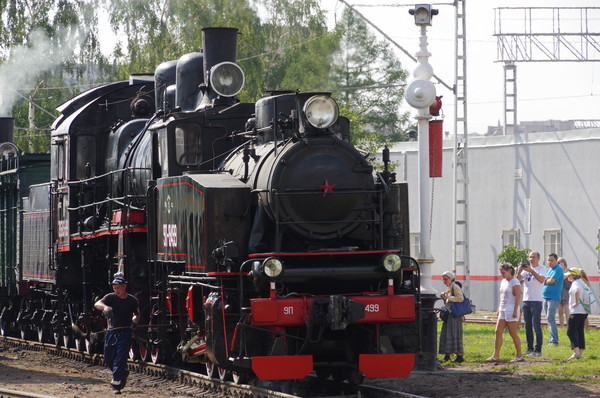 Паровоз 9П-19499