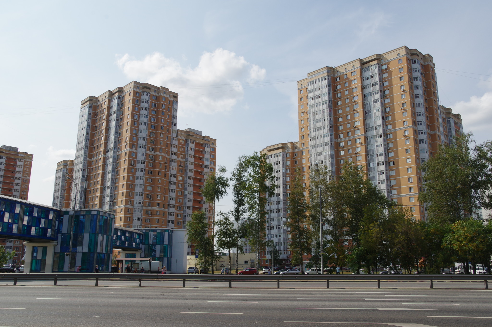 Выделенная полоса по Дмитровскому шоссе от МКАД до въезда в 4-й микрорайон Северного