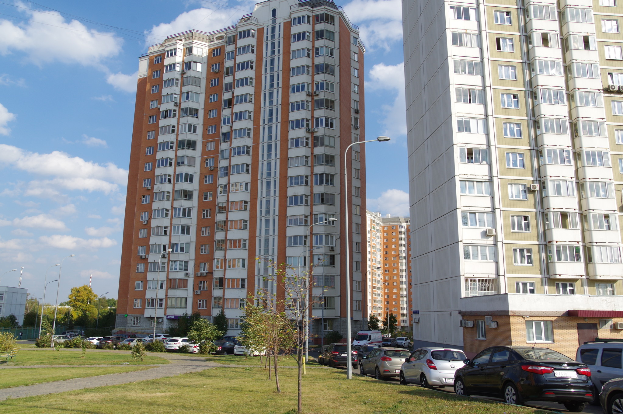 Челобитьевское шоссе, дом 12, корпус 2 и корпус 1