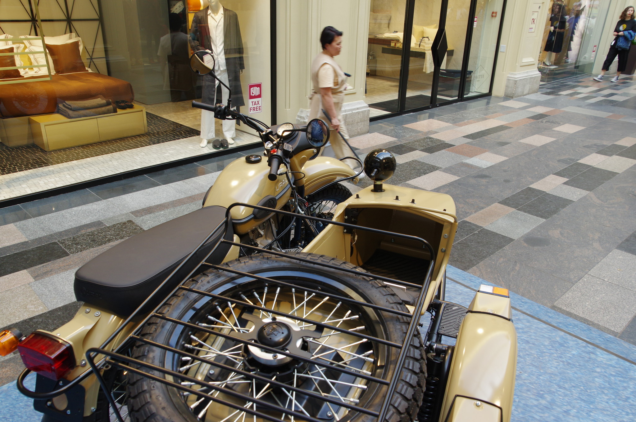 Мотоцикл с коляской Ural