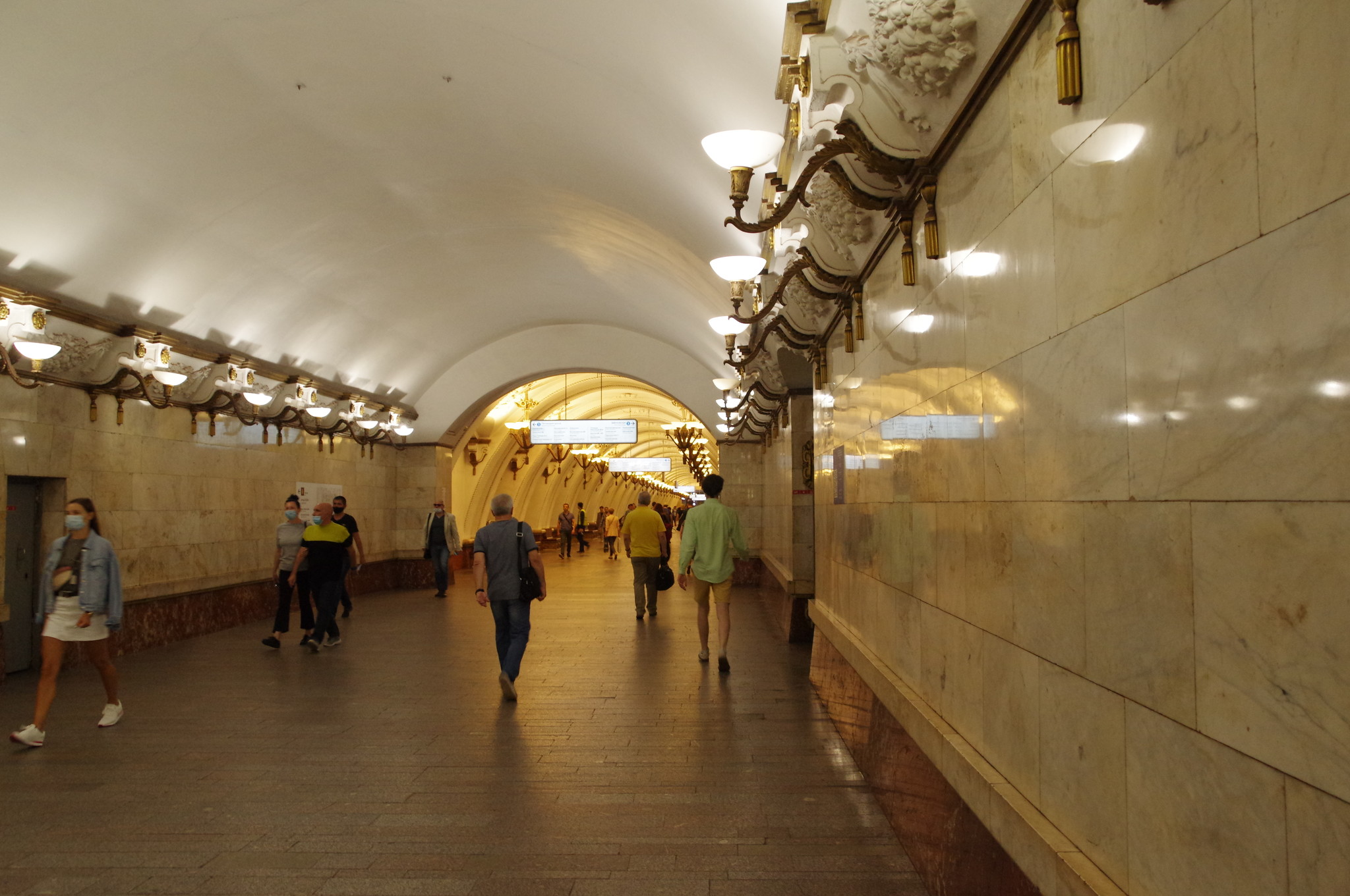 Станция «Арбатская» Арбатско-Покровской линии Московского метрополитена
