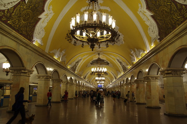 Станция «Комсомольская» Кольцевой линии московского метрополитена