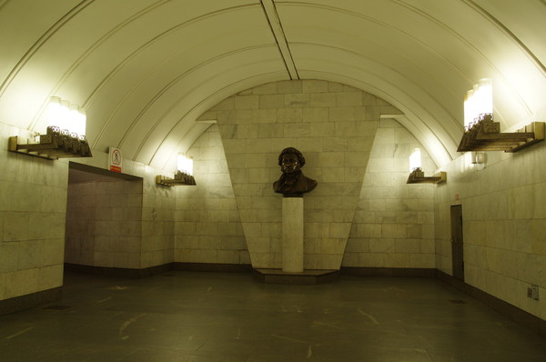 В пересадочном узле Московского метрополитена