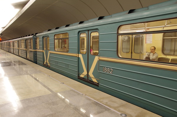 Состав из вагонов 81-717.5М/714.5М