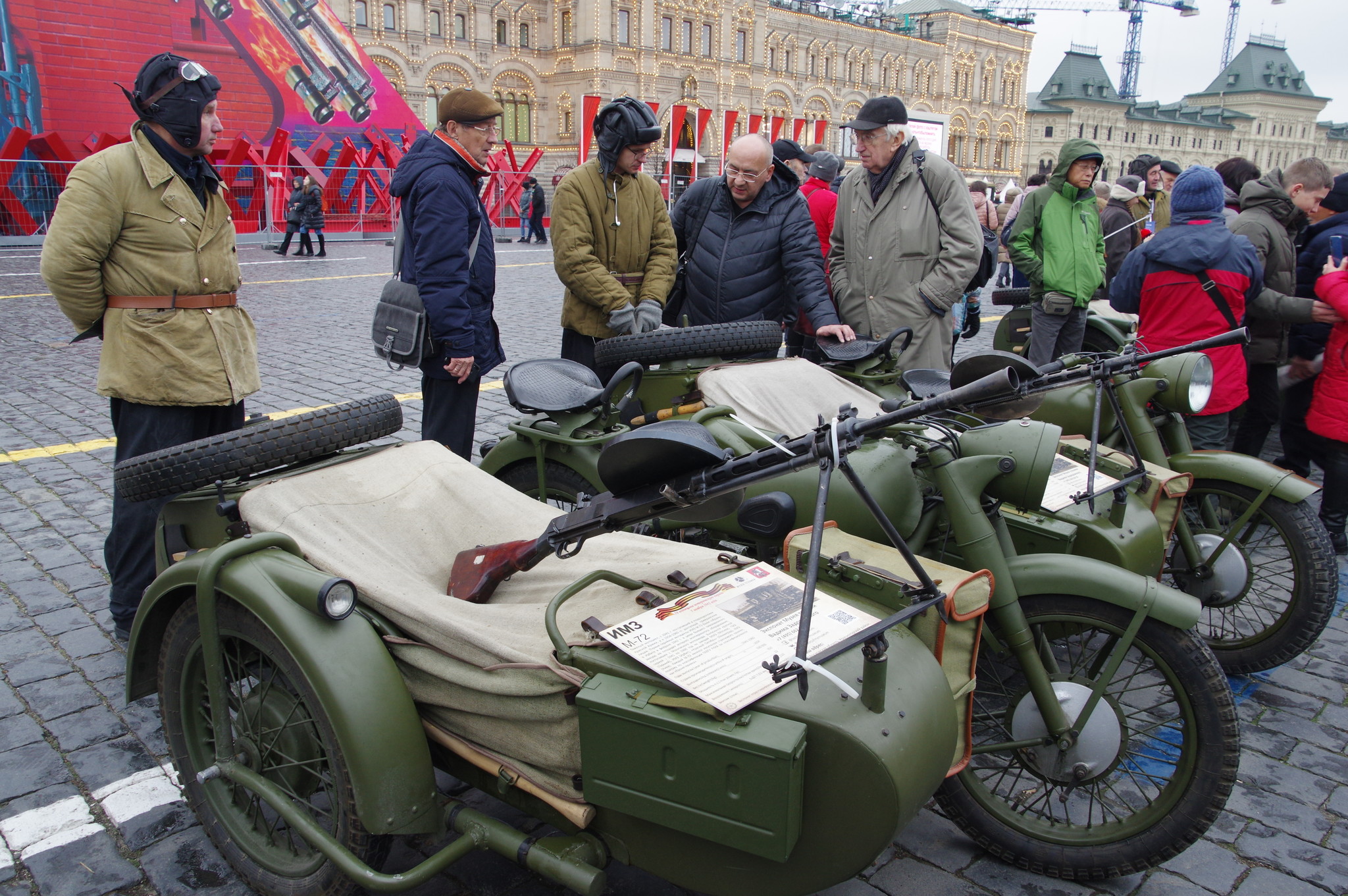 М-72 - советский тяжёлый мотоцикл. Выпускался на заводе ИМЗ (Ирбит)