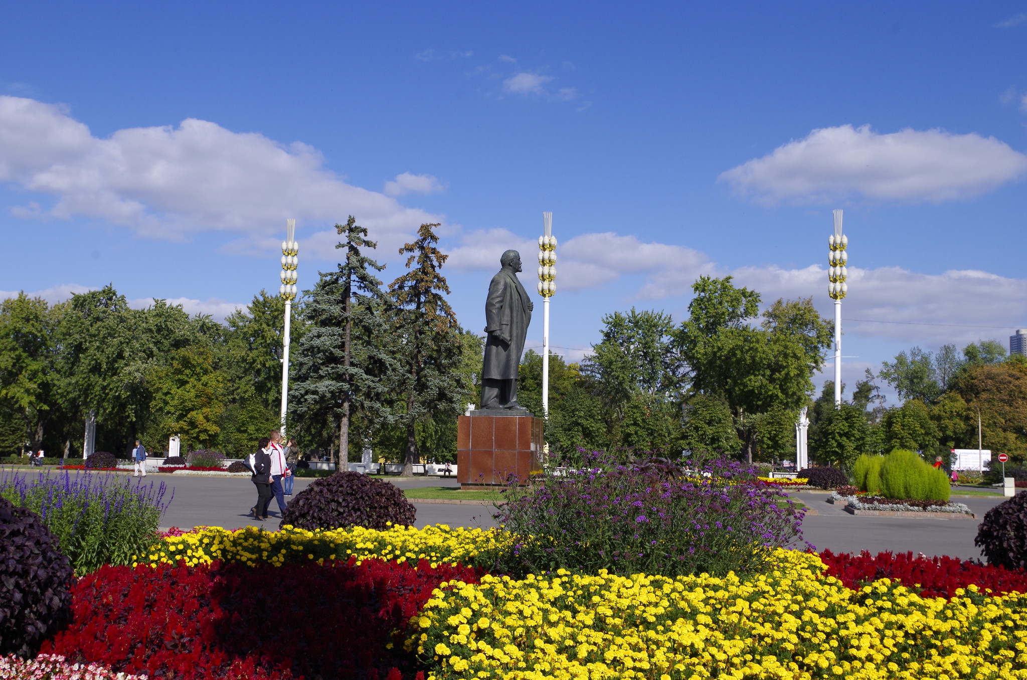 Памятник В.И. Ленину на ВДНХ